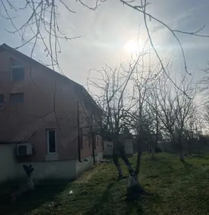 Casa de vanzare 5 camere S+P+E, Movilita, zona linistita in apropiere de lac, 40km de Bucuresti - imagine 4