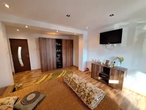 Inchiriere apartament la casa, Centru Bascov - imagine 2