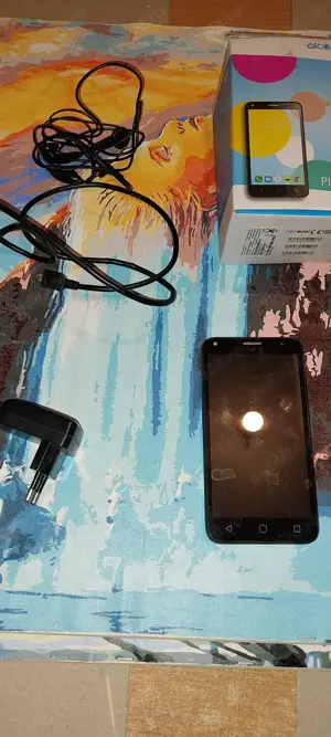 Vand telefon alcatel pixi4