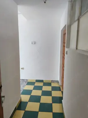 Spatiu comercial  de inchiriat - imagine 8