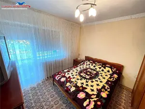 Apartament 4 camere zona Victoriei Tulcea - imagine 5