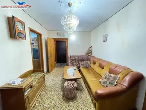 Apartament 4 camere zona Victoriei Tulcea - imagine 19