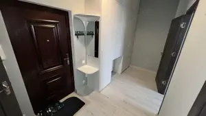 Garsoniera de inchiriat zona 13 Septembrie