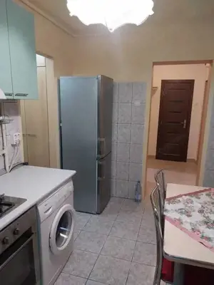 Central - Inchiriere apartament 2 camere - Str. Bodor Peter - imagine 2