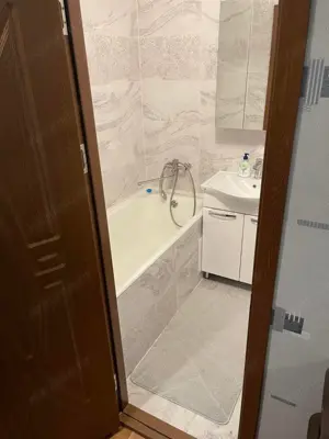 Garsoniera de inchiriat in zona Aviatiei