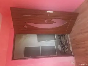 vand apartament et 4