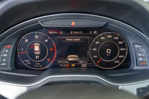 Audi Q7 - imagine 13