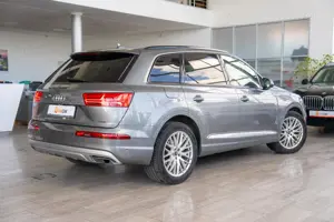 Audi Q7 - imagine 8