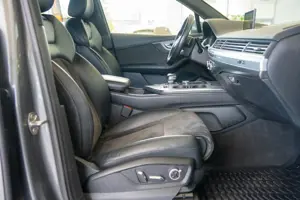 Audi Q7 - imagine 19