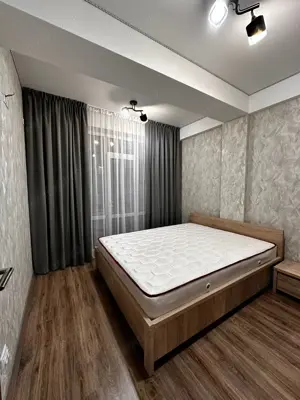 Garsoniera de inchiriat in zona Stefan Cel Mare 