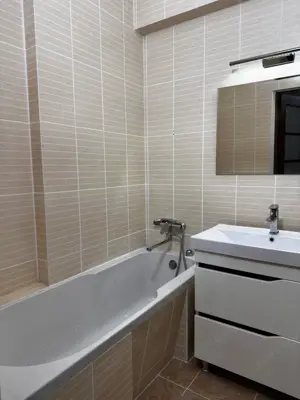 Garsoniera de inchiriat in zona Stefan Cel Mare  - imagine 3