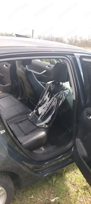 Vând sau dezmembrez  Peugeot 308 - imagine 6