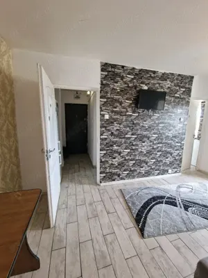 Închiriez garsoniera 160 lei  zi - imagine 3