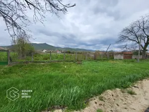 Teren intravilan, comuna Siria - imagine 2