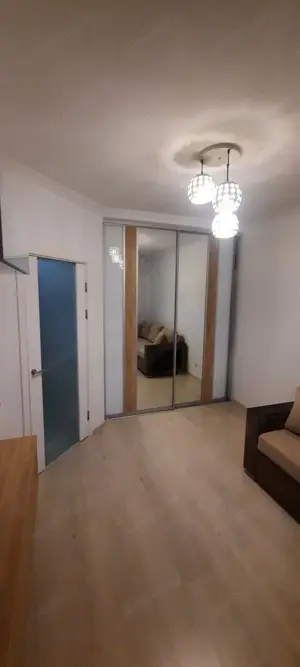 Garsoniera de inchiriat in zona Doamna Ghica  - imagine 2