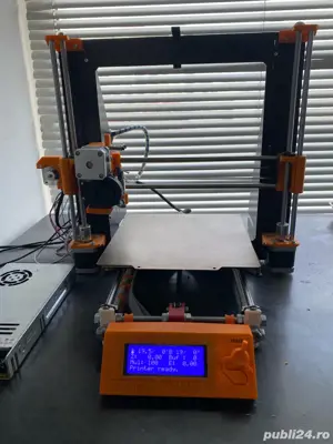 Imprimanta 3D tip Prusa MK3s, cadru de otel, pat incalzit