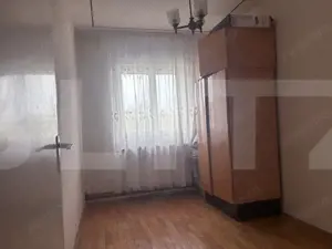 Apartament cu 3 camere, 56 mp, zona Lipovei
