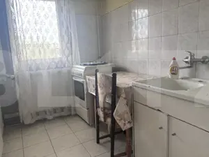 Apartament cu 3 camere, 56 mp, zona Lipovei - imagine 3