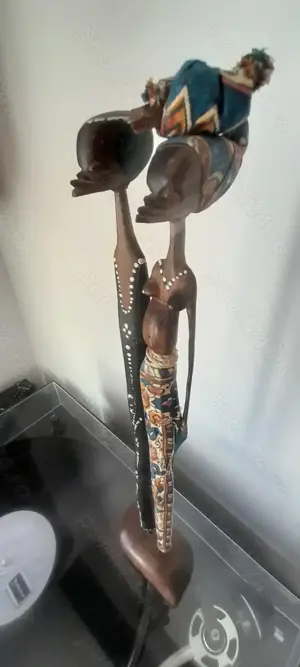 Statueta africana lemn