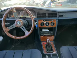  Mercedes-Benz W201 retromobil fabricat 1992 - imagine 6