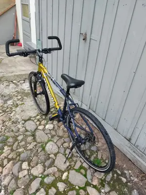 vând bicicleta 