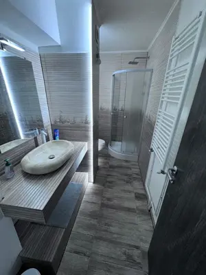 Apartament cu 4 camere in complexul studentesc - imagine 9