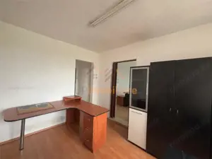 BIROURI DE INCHIRIAT| ORADEA| 32 MP | LOCURI DE PARCARE - imagine 2