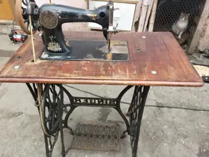 Vind masina de cusut - imagine 3