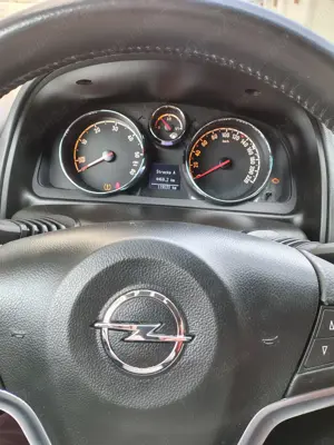 Vând Opel Antara - imagine 3