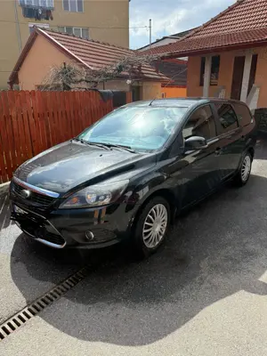 Vând Ford Focus diesel 109 CP