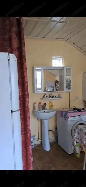 Casă vanzare -Cioranii de jos ,Prahova . - imagine 8