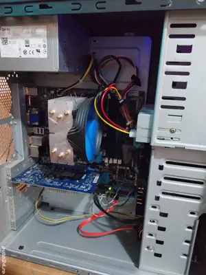 Phenom II X4 965 ,3,4ghz,GT730 2GB - imagine 2