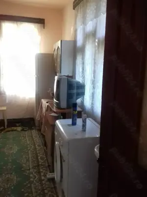 Casă de vânzare 4 camere - imagine 2