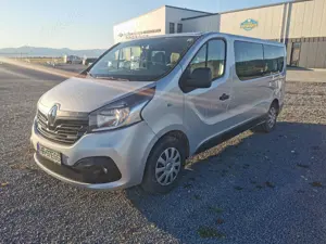 Renault Trafic Combi 8+1