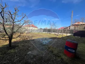 Casă cu 6 camere de vânzare - imagine 6