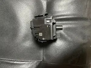 Bloc Lumini cu Proiectoare BMW Seria 3/Seria 1 [2004-2013] COD OEM: 6932792 03 - imagine 4