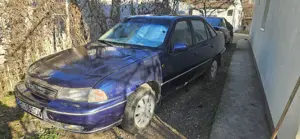 Cielo Daewoo 2003, albastru marin,600 euro 