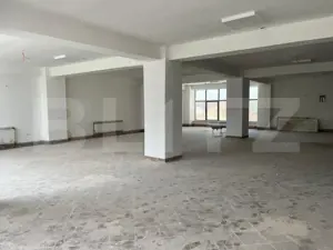 Închiriere spații birouri și comerciale, 637 mp, 6 €/mp, Timisoara