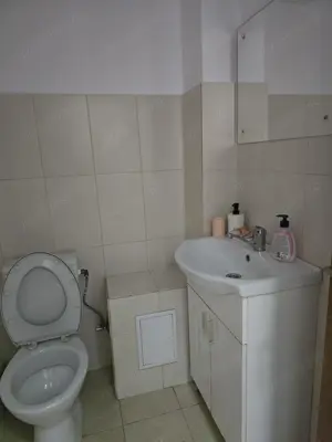 Apartament 4 camere Aparatorii Patriei - imagine 2