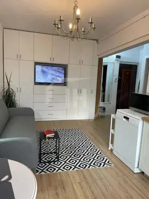 Apartament 1 camera, modern, parcare, zona Garii