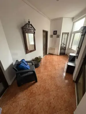 Casa cu două apartamente și garaj în zona 0 a Bistriței - 240mp utili 734mpTEREN - imagine 14