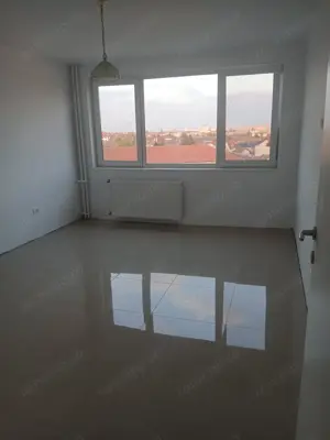 Vand 2 cam DECOMANDAT amenajat NOU 2025 etaj 6   10 cu lift Dambovita langa centrul ALPHA - imagine 13