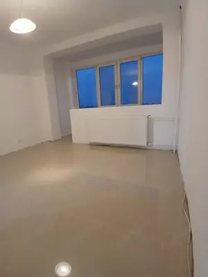 Vand 2 cam DECOMANDAT amenajat NOU 2025 etaj 6   10 cu lift Dambovita langa centrul ALPHA - imagine 18