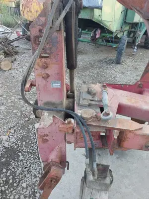 Vând plug naud 4+1 - imagine 5