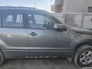 Dezmembrez Suzuki Grand  - imagine 2