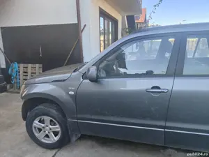 Dezmembrez Suzuki Grand  - imagine 6