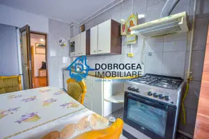 E3- APARTAMENT 3 CAMERE DECOMANDAT , CENTRALA GAZ - imagine 2