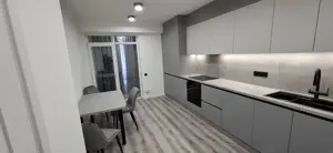 Garsoniera de inchiriat disponibila in Tractorul