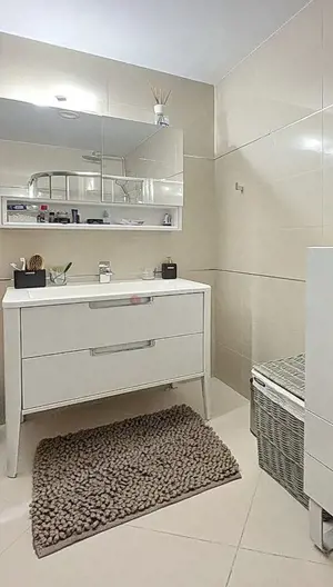 Terase generoase cu vederea spre padure - imagine 14