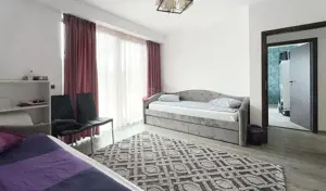 Terase generoase cu vederea spre padure - imagine 7